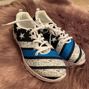 Thin Blue Line shoes size 7